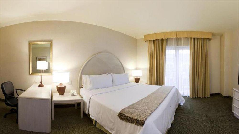 Holiday Inn Express Torreon By Ihg Dış mekan fotoğraf
