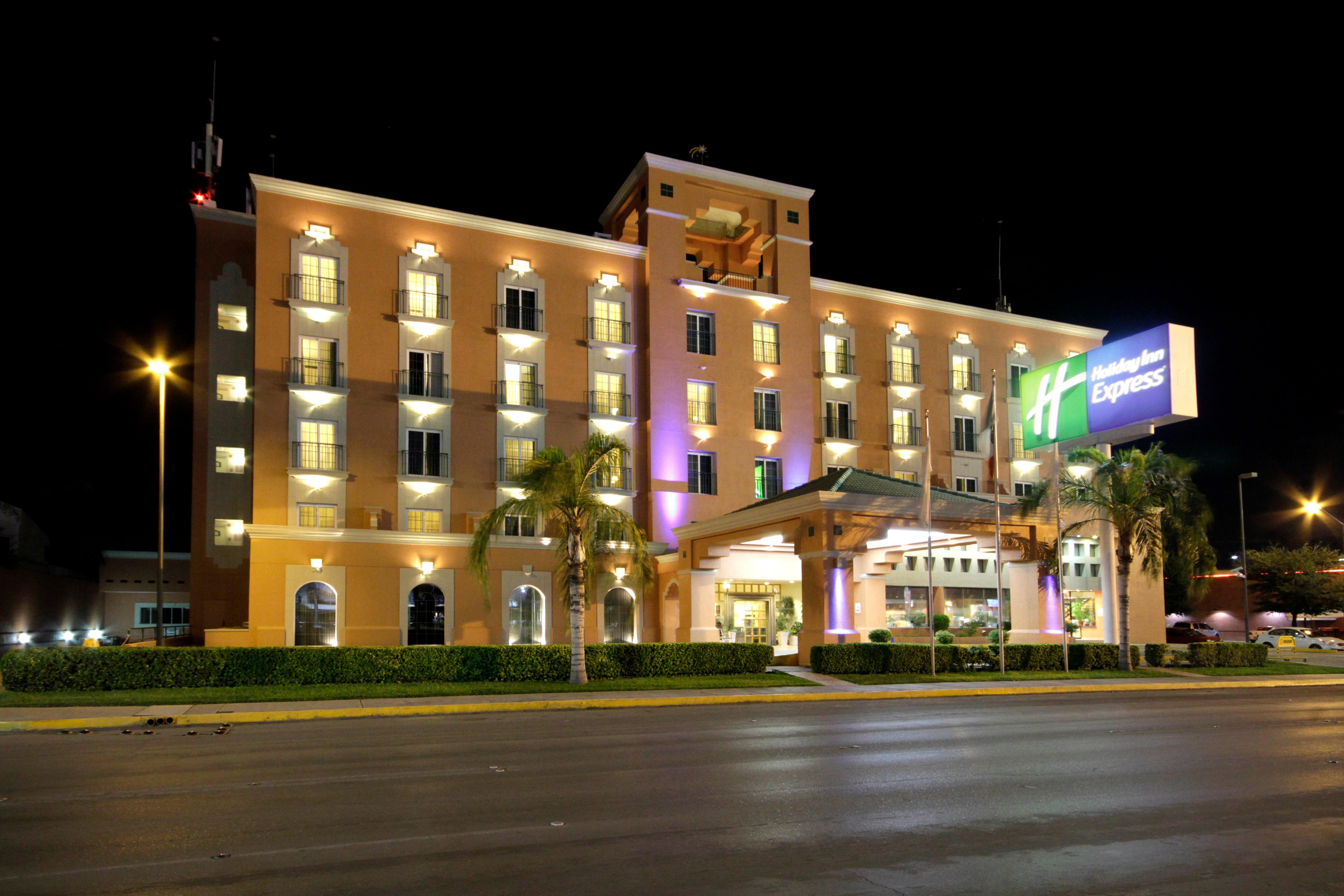 Holiday Inn Express Torreon By Ihg Dış mekan fotoğraf