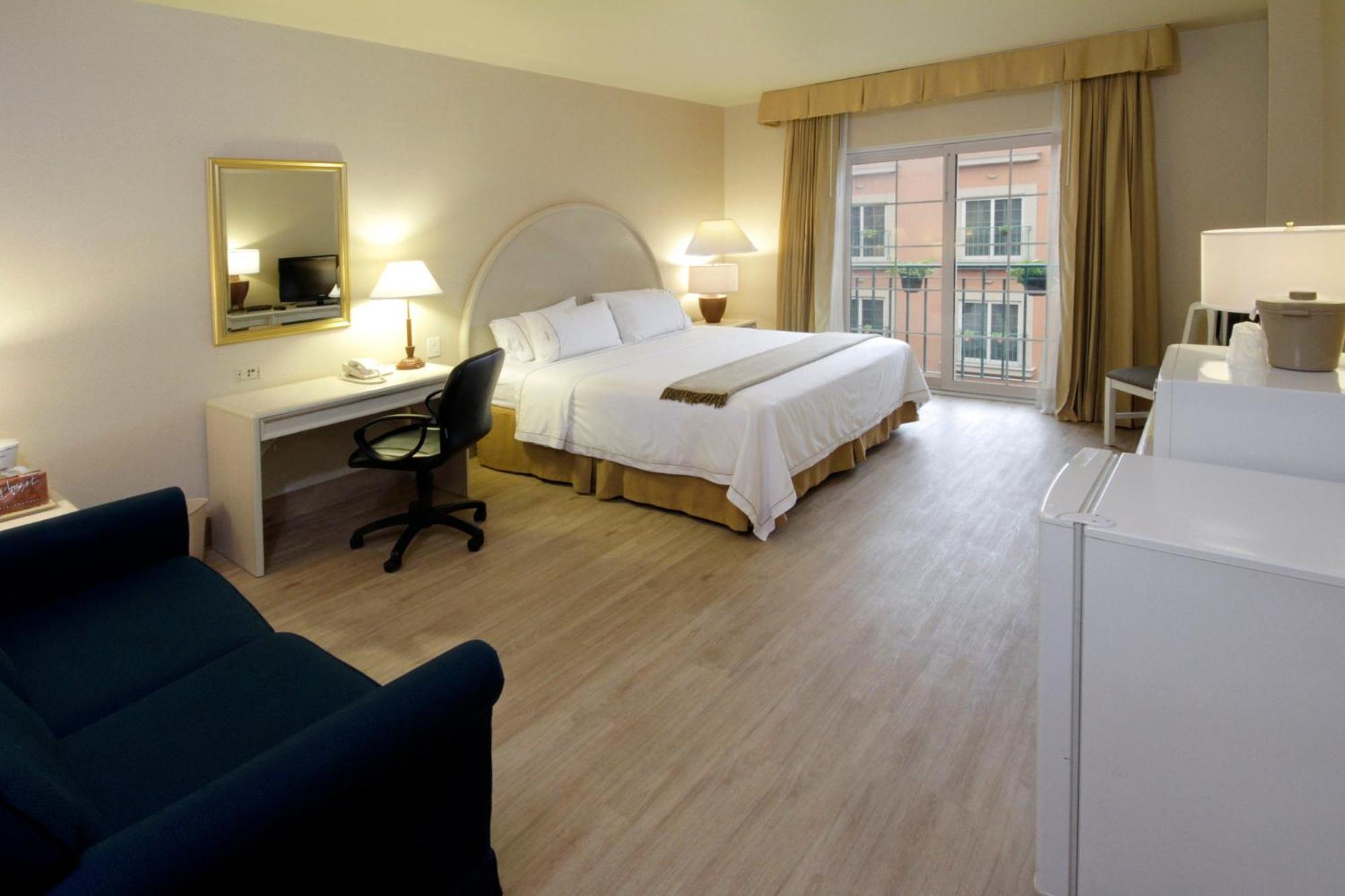 Holiday Inn Express Torreon By Ihg Dış mekan fotoğraf